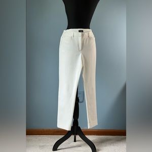 White House Black Market slim ankle pants. White, size 4. Like new.